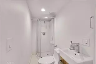 6292 Lubao Ave, Woodland Hills, CA 91367 - Photo 38