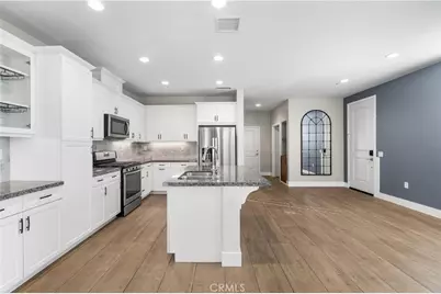 28661 Jardineras, Valencia, CA 91354 - Photo 6