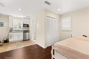 8911 Cattaraugus Ave, Los Angeles, CA 90034 - Photo 14