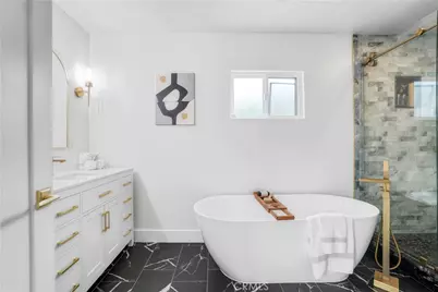 6325 Long, Los Angeles, CA 90043 - Photo 36