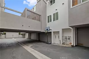 501 Herondo Street, Hermosa Beach, CA 90254 - Photo 30