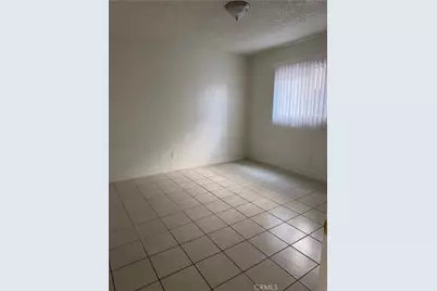 1020 Broad, Wilmington, CA 90744 - Photo 8