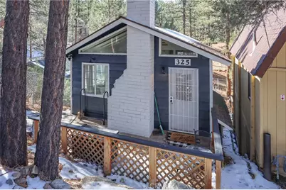 325 Hilltop Lane, Big Bear City, CA 92314 - Photo 4