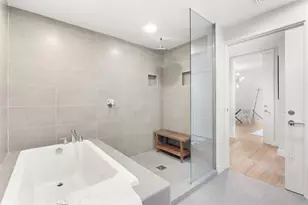 6001 Carlton Way, Los Angeles, CA 90028 - Photo 18