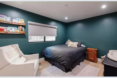 966 Rosecrans Avenue, Manhattan Beach, CA 90266 - Photo 20