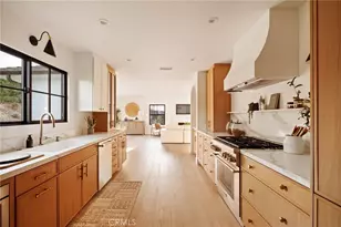 470 Camino de Encanto, Redondo Beach, CA 90277 - Photo 12