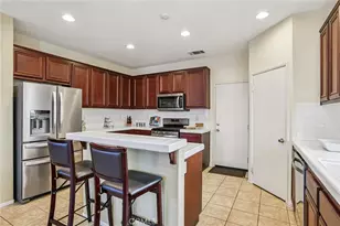 17550 Buttonwood Ln, Carson, CA 90746 - Photo 12