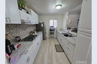 1458 Silver Lake Boulevard, Los Angeles, CA 90026 - Photo 4