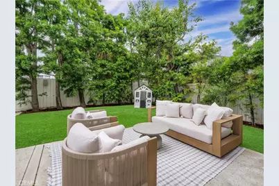 3619 Laurel Avenue, Manhattan Beach, CA 90266 - Photo 34