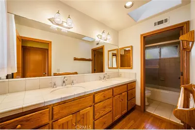 811 6th Street, Manhattan Beach, CA 90266 - Photo 42