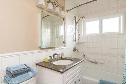 1719 Camino De La Costa, Redondo Beach, CA 90277 - Photo 32