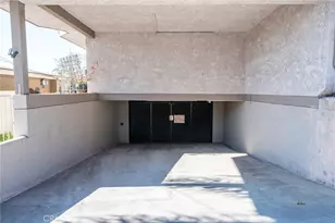 1995 Molino Ave, Signal Hill, CA 90755 - Photo 42