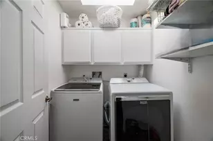 1995 Molino Ave, Signal Hill, CA 90755 - Photo 34