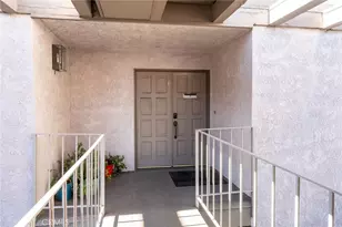 1995 Molino Ave, Signal Hill, CA 90755 - Photo 36