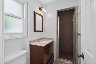 17259 Rayen St, Los Angeles, CA 91325 - Photo 52