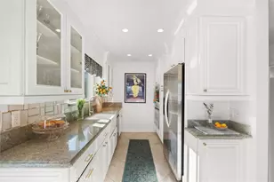 625 Camino Real, Redondo Beach, CA 90277 - Photo 12