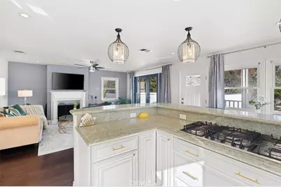 625 Camino Real, Redondo Beach, CA 90277 - Photo 14