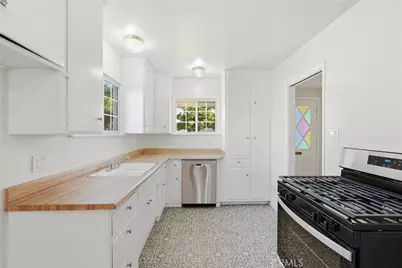 20021 Saltee Avenue, Torrance, CA 90503 - Photo 14