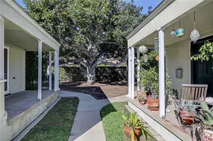 1502 Ocean Park, Santa Monica, CA 90405 - Photo 2