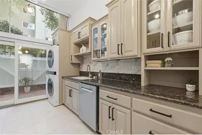 5658 Ravenspur Drive #208, Rancho Palos Verdes, CA 90275 - Photo 12