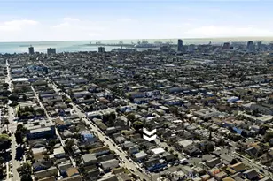 1074 Vina Ave, Long Beach, CA 90813 - Photo 24