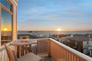 220 20th St, Manhattan Beach, CA 90266 - Photo 2