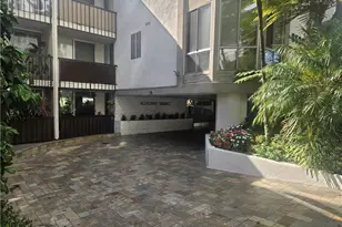 8530 Holloway Dr, West Hollywood, CA 90069 - Photo 2