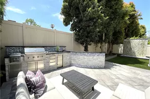 533 Daniel Freeman Cir, Inglewood, CA 90301 - Photo 1