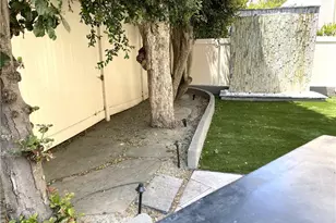 533 Daniel Freeman Cir, Inglewood, CA 90301 - Photo 6