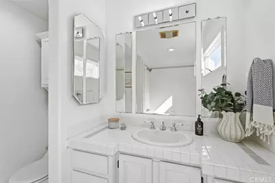 225 27th Street, Hermosa Beach, CA 90254 - Photo 10