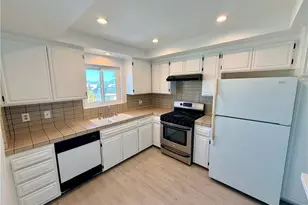 1450 Manhattan Beach Blvd, Manhattan Beach, CA 90266 - Photo 6