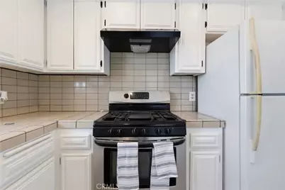 1450 Manhattan Beach Boulevard, Manhattan Beach, CA 90266 - Photo 10