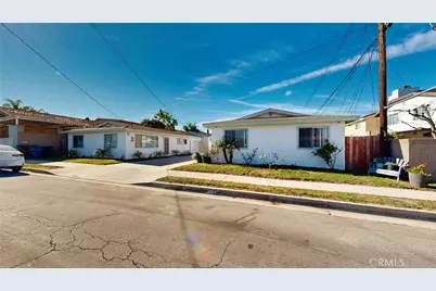 25045 Walnut, Lomita, CA 90717 - Photo 2