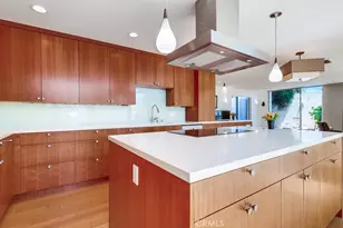 2999 E Ocean Blvd, Long Beach, CA 90803 - Photo 22