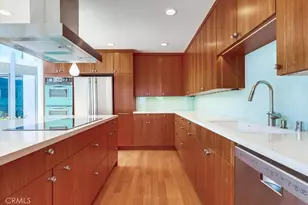 2999 E Ocean Blvd, Long Beach, CA 90803 - Photo 22