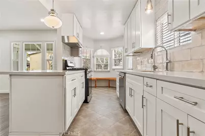 11639 Menlo, Hawthorne, CA 90250 - Photo 14