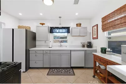 6013 Deerford Street, Lakewood, CA 90713 - Photo 2