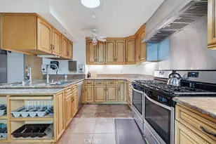 2275 W 25th, San Pedro, CA 90732 - Photo 40