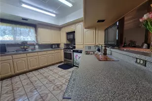 7015 N Atlantic Pl, Long Beach, CA 90805 - Photo 28