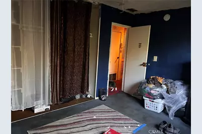 329 E 109th, Los Angeles, CA 90061 - Photo 8