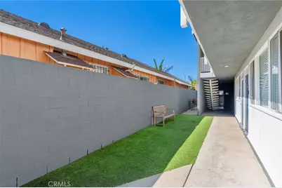1626 Pine Avenue, Long Beach, CA 90813 - Photo 8