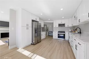 8688 Denver St, Ventura, CA 93004 - Photo 12