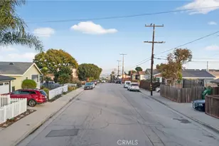 1274 W 3rd St, San Pedro, CA 90732 - Photo 38