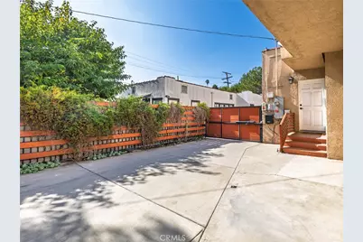 1110 Queen Anne, Los Angeles, CA 90019 - Photo 56