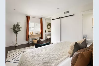 1110 Queen Anne, Los Angeles, CA 90019 - Photo 30