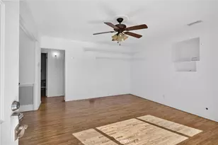 1041 Avenue D, Redondo Beach, CA 90277 - Photo 4