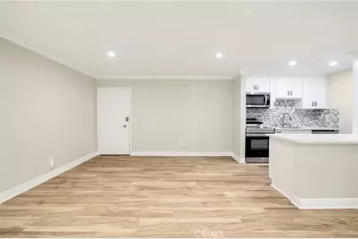 802 Camino Real #206, Redondo Beach, CA 90277 - Photo 14