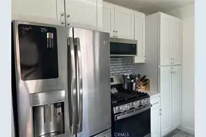 19415 Hart, Reseda, CA 91335 - Photo 14