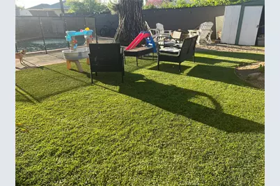 19415 Hart, Reseda, CA 91335 - Photo 2