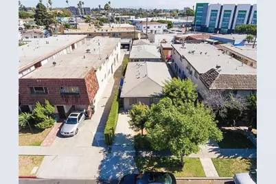 534 Hyde Park, Inglewood, CA 90302 - Photo 2